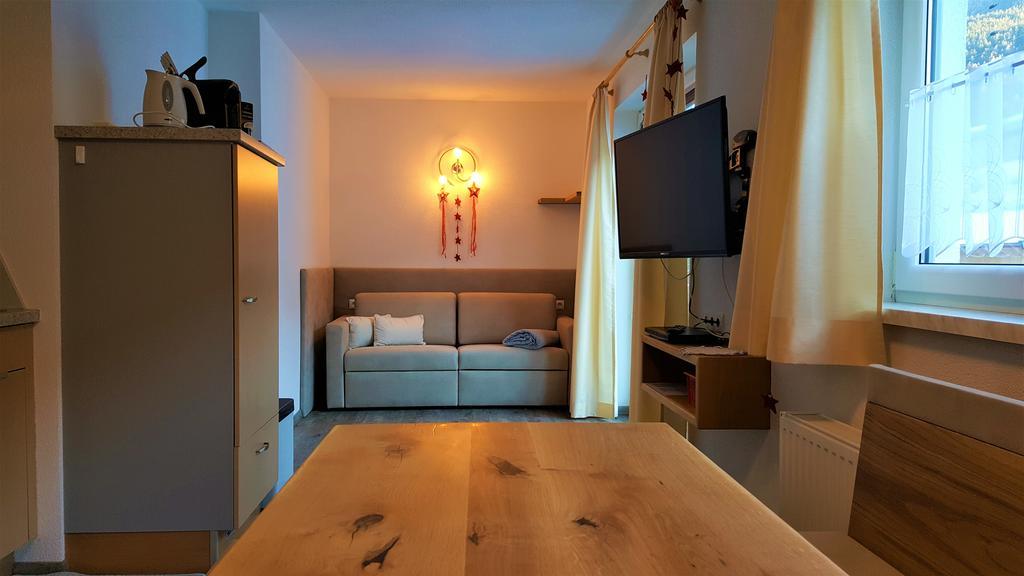 Ferienhaus Gundi Петной-ам-Арльберг Экстерьер фото